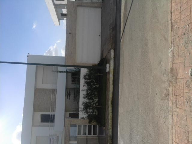 VILLA avec piscine 610 m2 à Kenitra