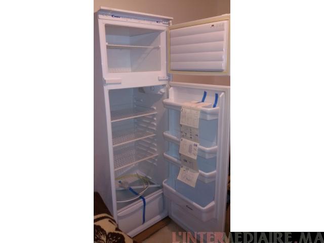 Réfrigérateur encastrable neuf importé d