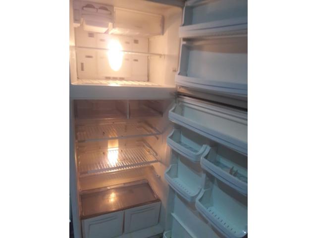 réfrigérateur VESTEL 465L Non Frost