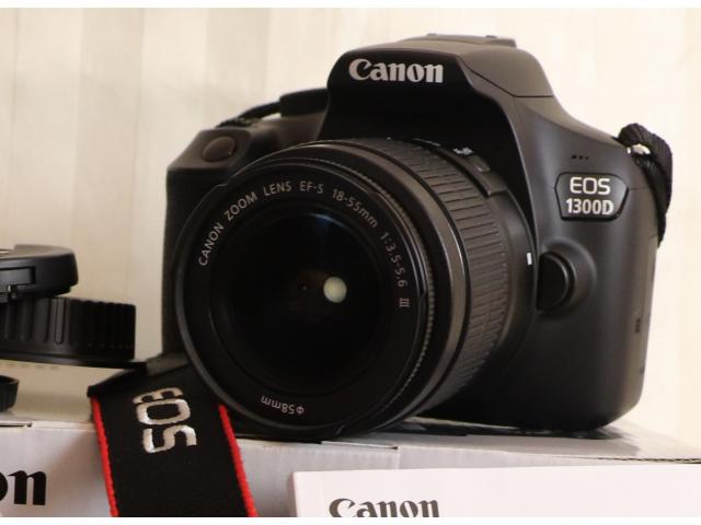 Caméra canon 1300D