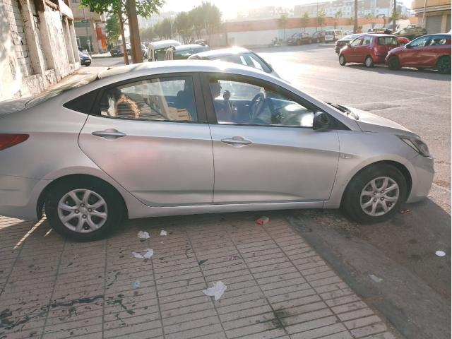 Bonne voiture hyundai accent