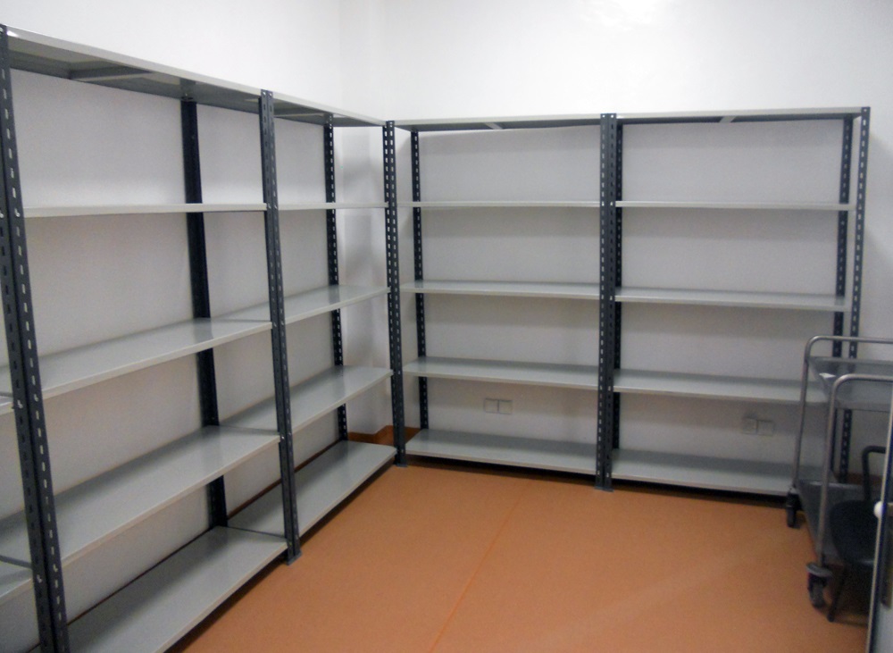 Rayonnage Léger, Mi-Lourd et Lourd Importés de Turquie – Qualité et Fiabilité