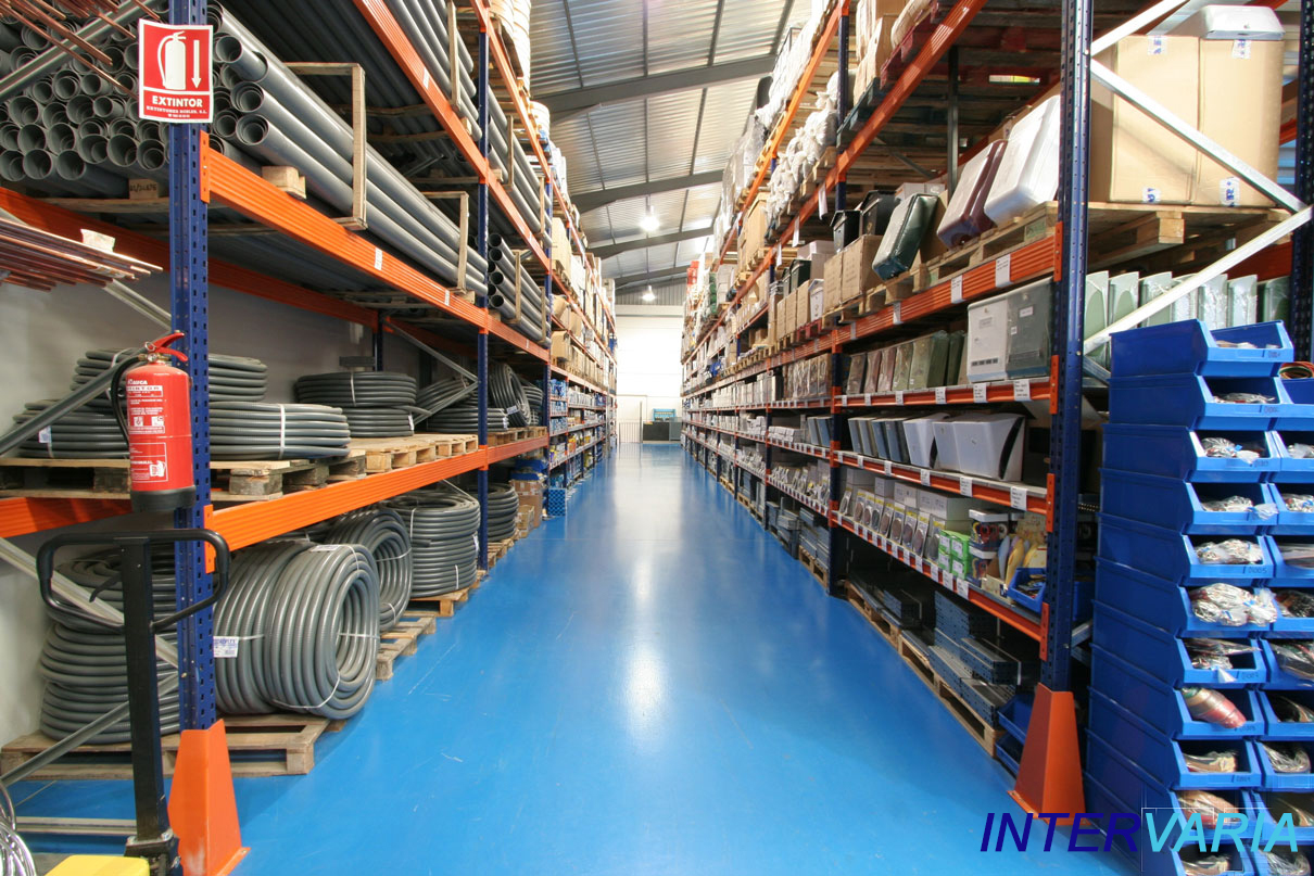 Rayonnage Léger, Mi-Lourd et Lourd Importés de Turquie – Qualité et Fiabilité