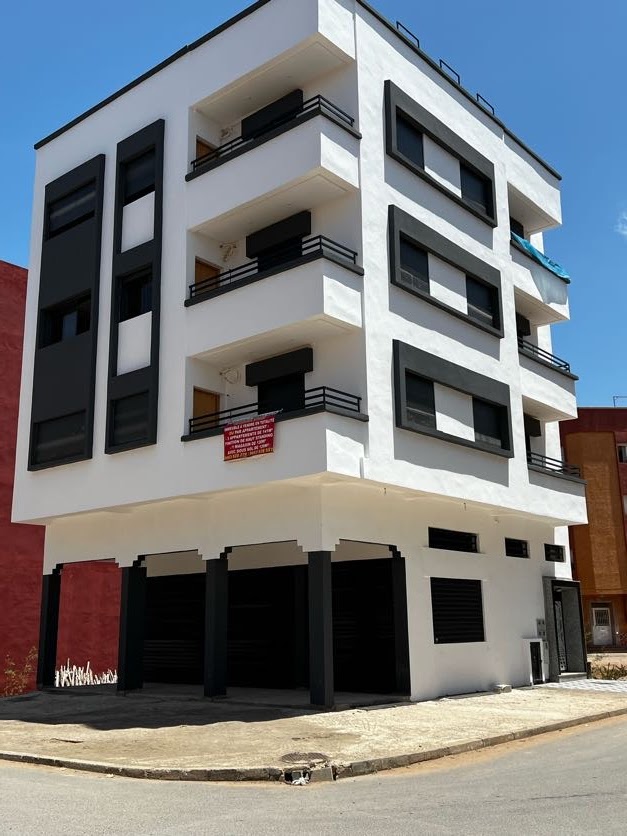 STORE WITH BASEMENT FOR SALE IN KENITRA BIR RAMI SUD