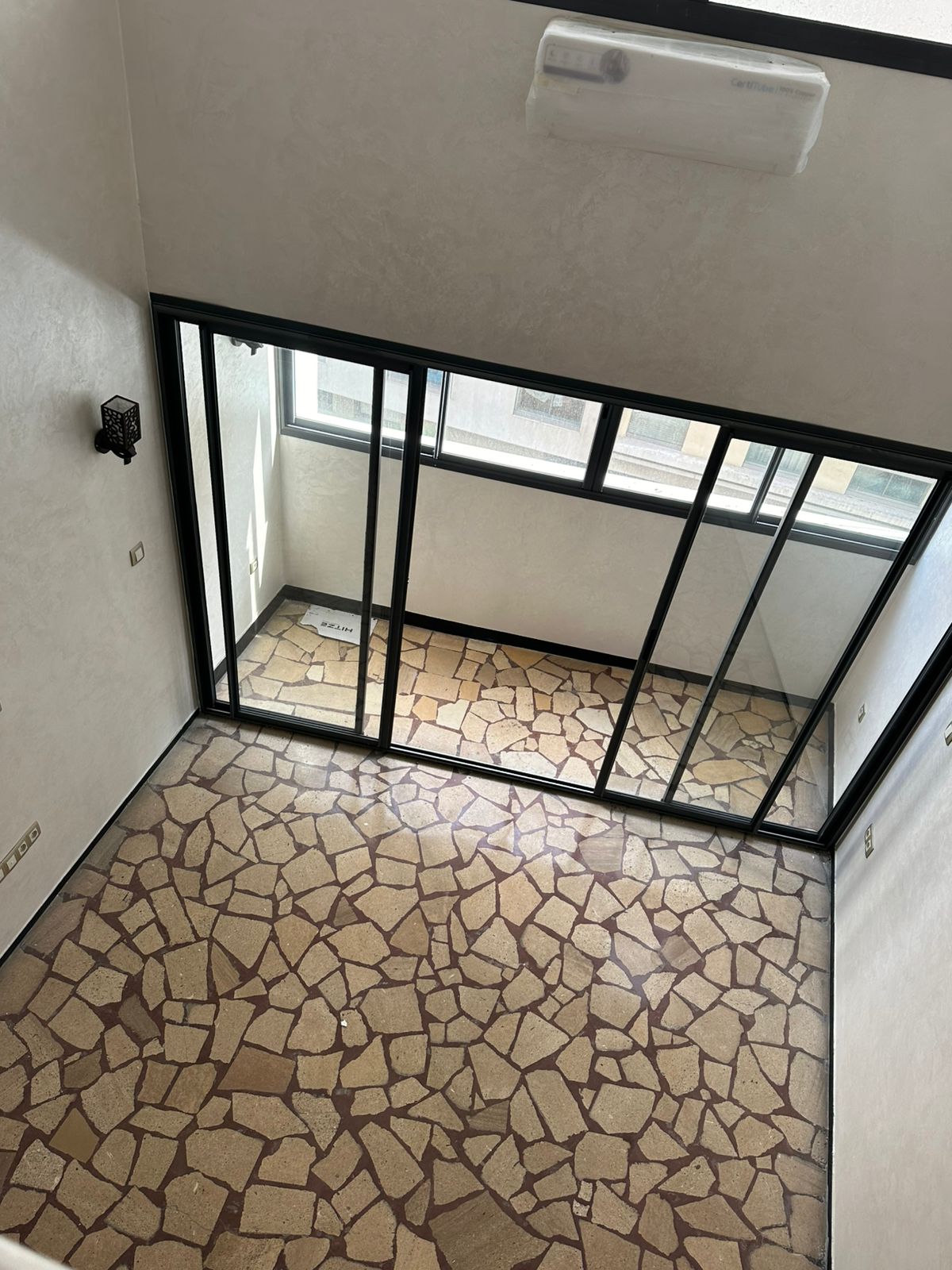 Building for sale near bd Mohamed 5