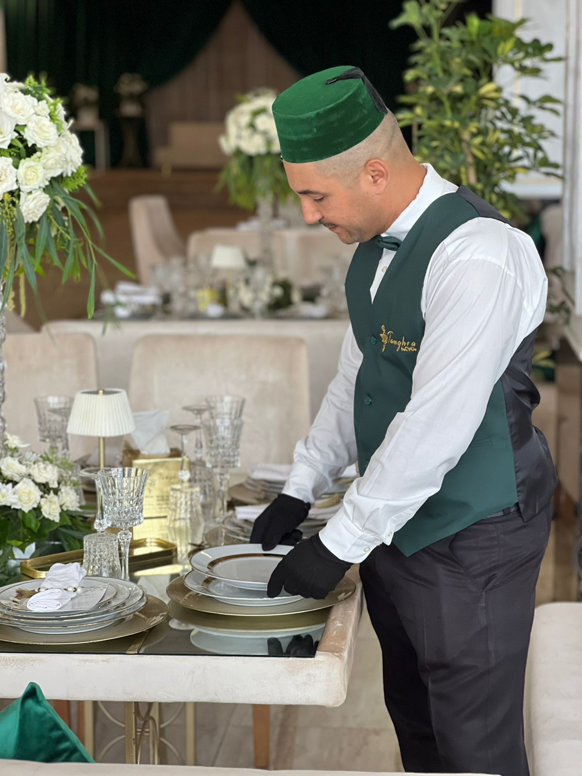 Younes Service Pro (Traiteur et à domicile)