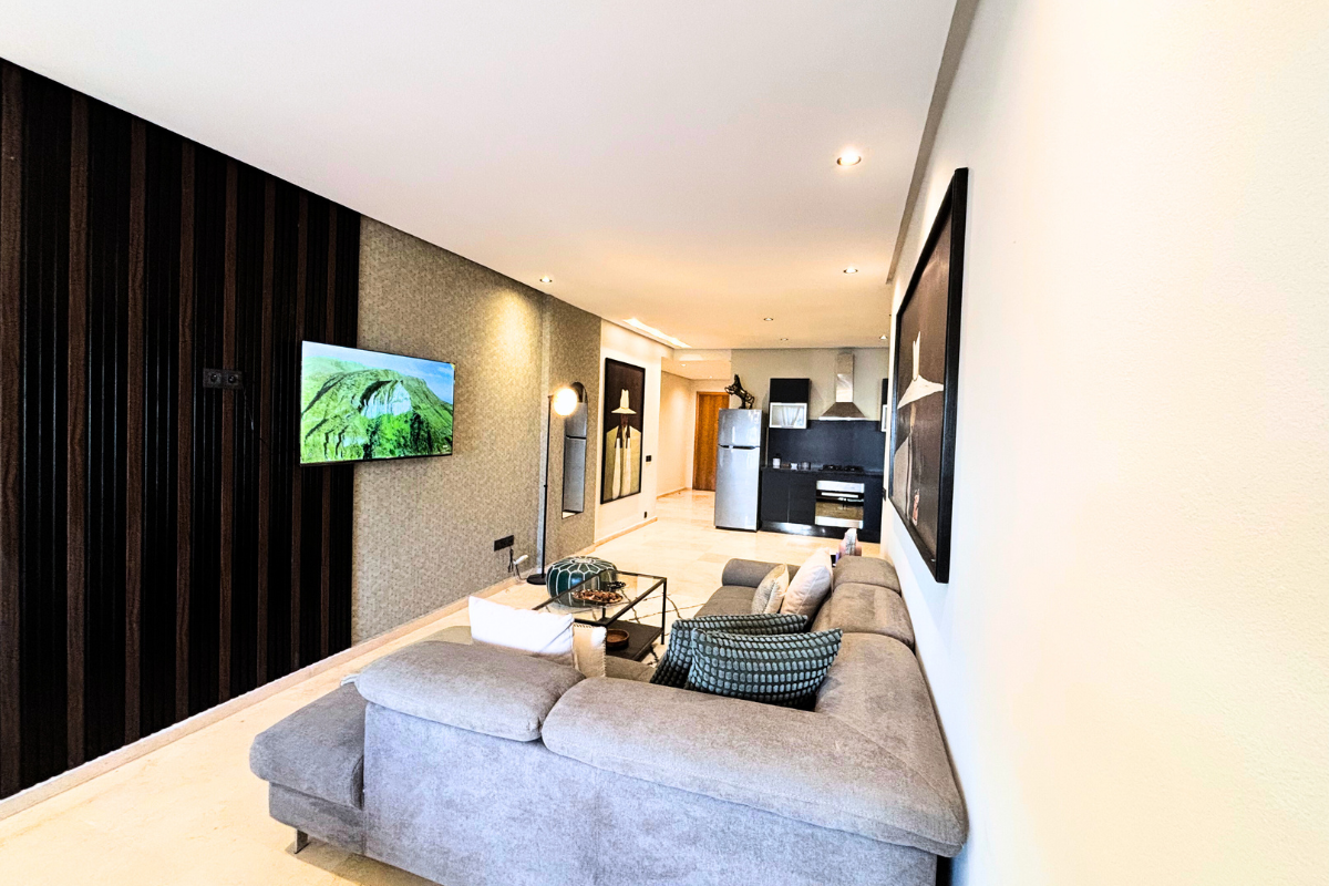 Studio Moderne Meublé à Socrate – Parking Privé