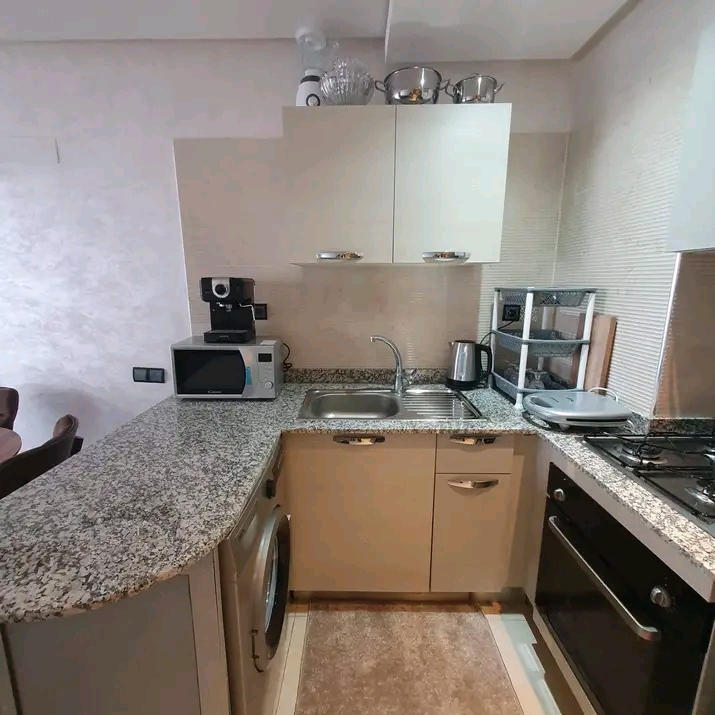 Bel Appartement Tout Équipé à Louer